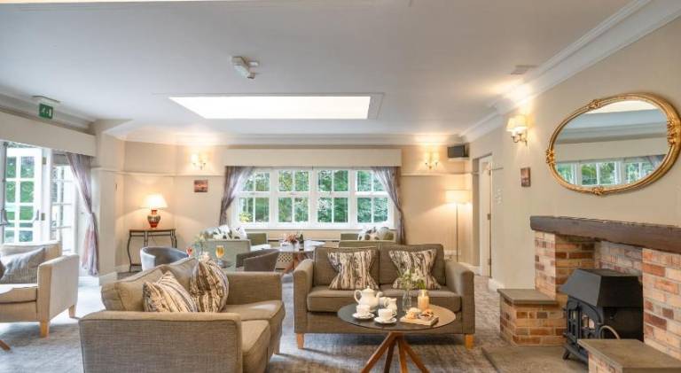 Serviced apartment with garden & patio | Suitable for remote work — photo 3