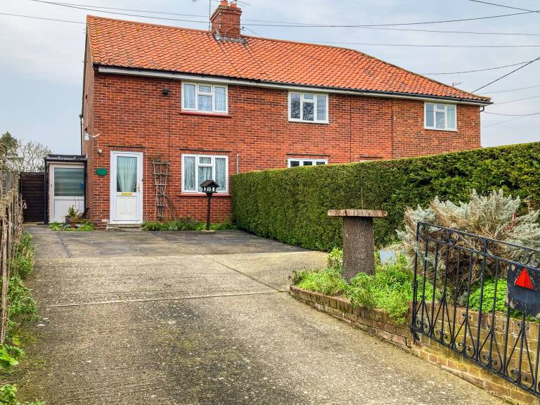 Cottage  Dunwich