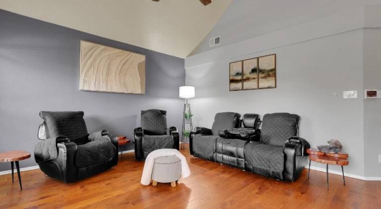 Charming house with jacuzzi | Dogs allowed — photo 4