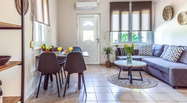 Eleanna's House - 400m From the Beach in Rethymno