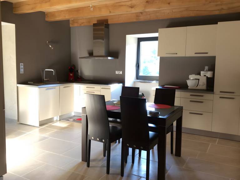 House with barbecue, terrace & garden | Garden view — photo 4