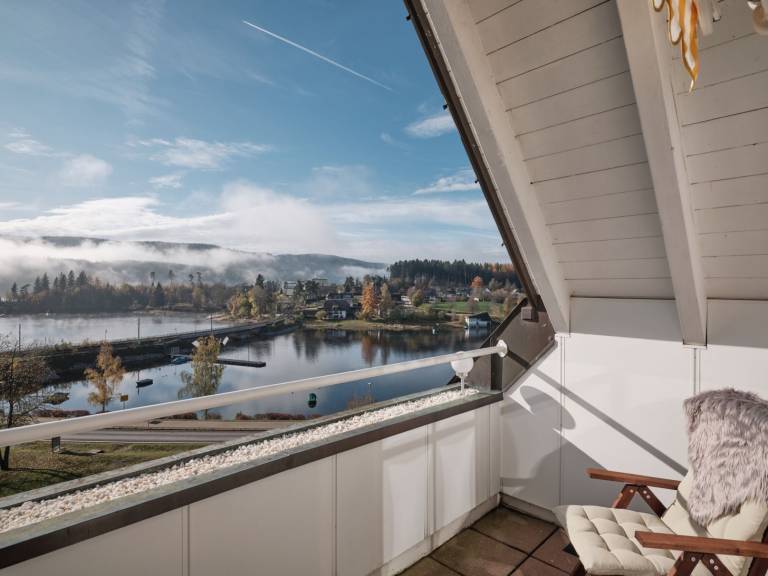 Family-friendly rental apartment with garden, heated pool & sauna | River view | Pet-friendly — photo 3