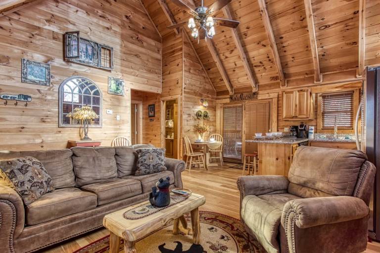 Cabin with private pool — photo 5