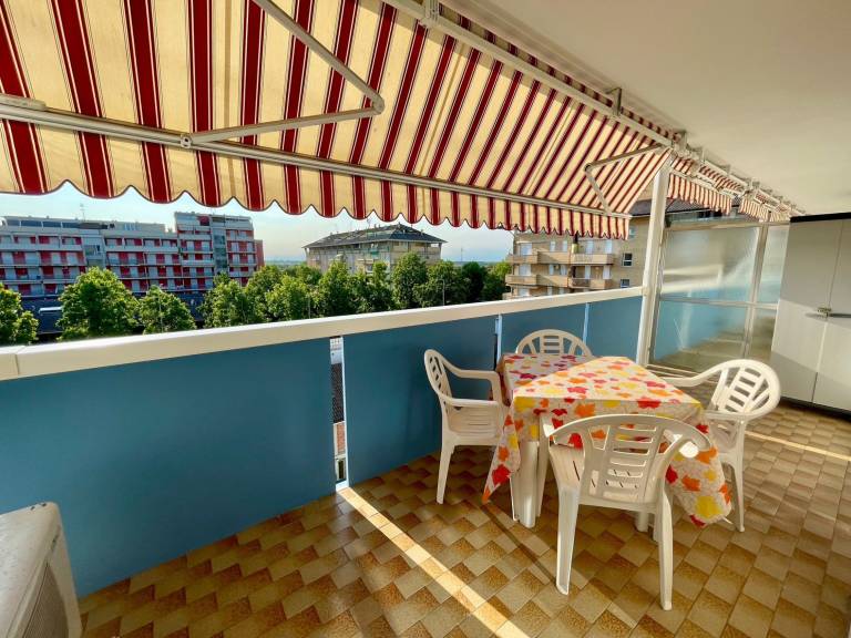 Family-friendly holiday apartment with pool | City view | Next to the beach | Pets are welcome — photo 2