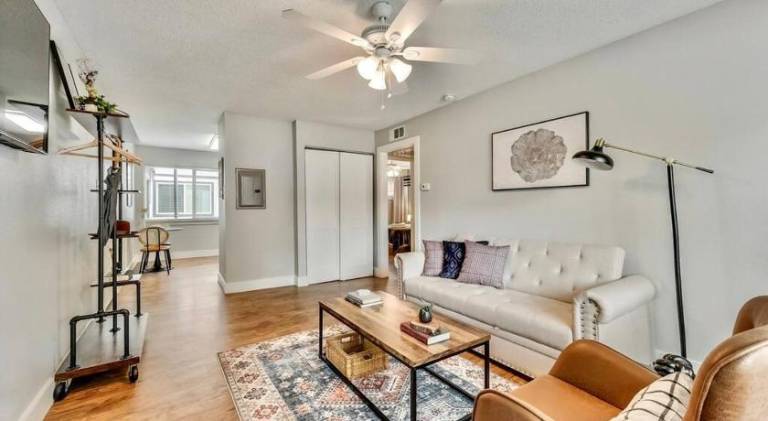 Apartment with 2 rooms for 6 persons — photo 2