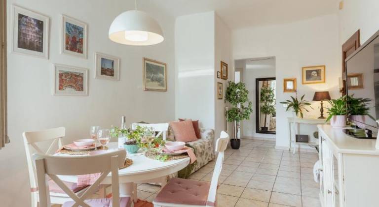 Apartment | Near Lucca Cathedral — photo 2