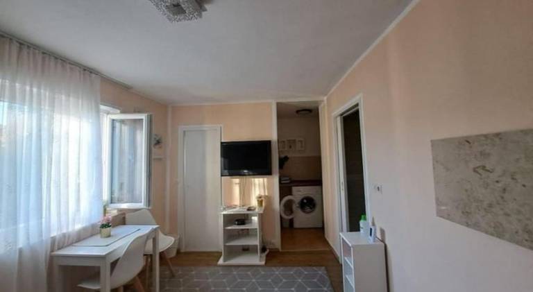 Apartment with 1 room for 2 persons — photo 4