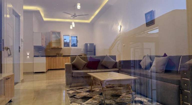 Villa with pool — photo 3