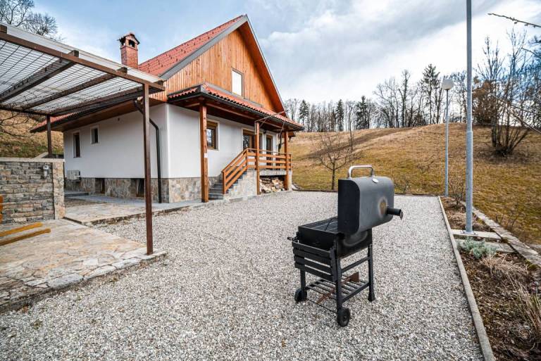 Valley view holiday home Mrak Holiday home