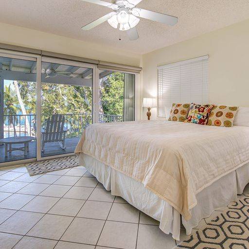 Entire Compound on Gated Bayfront Property — photo 4