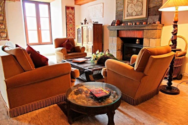 Accommodation Quelneuc