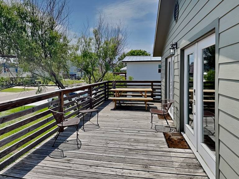 AD606-The Anchorage — photo 2