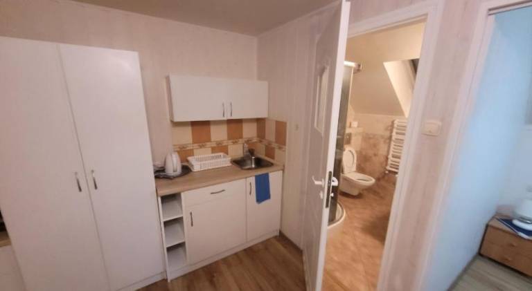 Rental apartment with patio & garden | Beach nearby | Pets allowed — photo 3