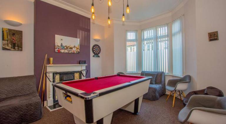 By Lushlets - City Centre Hot tub Pool table - Great for Hens Stags & Rugby groups! in Cardiff