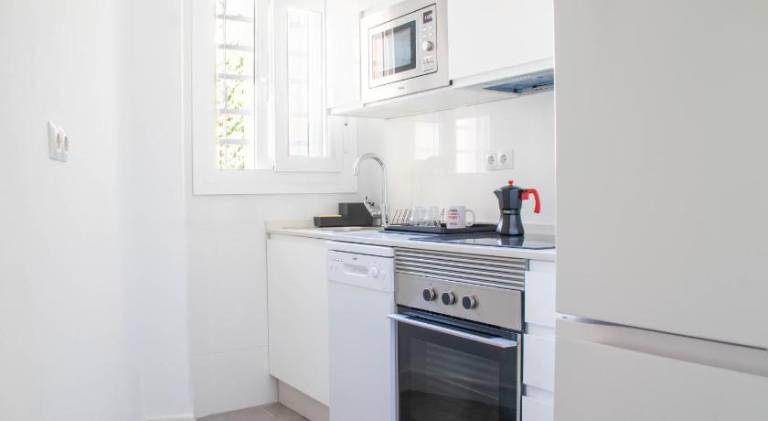 Rental apartment with pool — photo 4