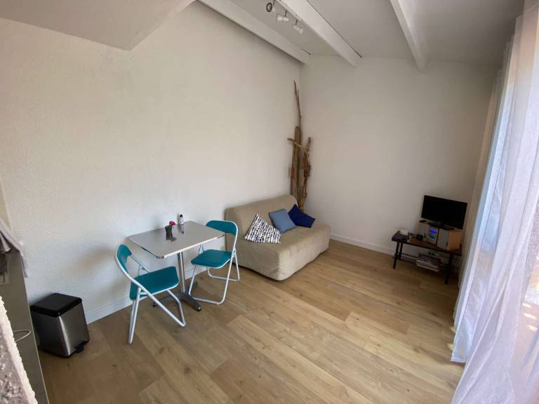 Villa with 1 room for 4 persons — photo 4