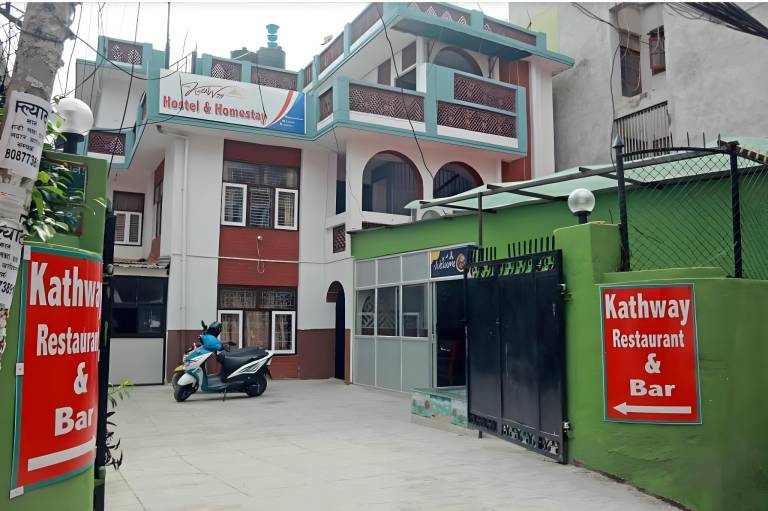 310 m&sup2; Ferienhaus