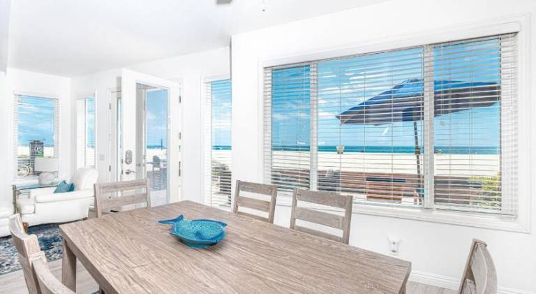 House | Next to the beach | Pets are welcome — photo 4