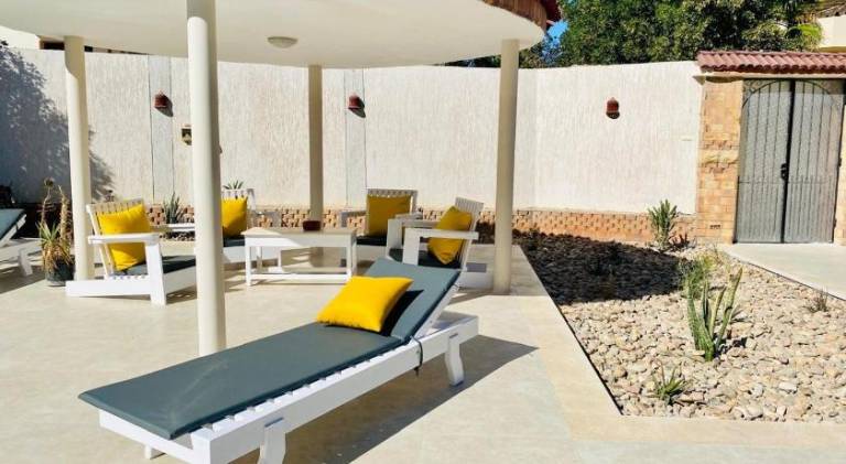 Chalet with yard, BBQ & private pool | Pet-friendly — photo 5