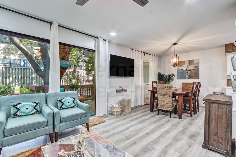 New Listing - Dog Friendly - Recently Renovated - Multi-Level Condo - Short Walk to the Beach — photo 5