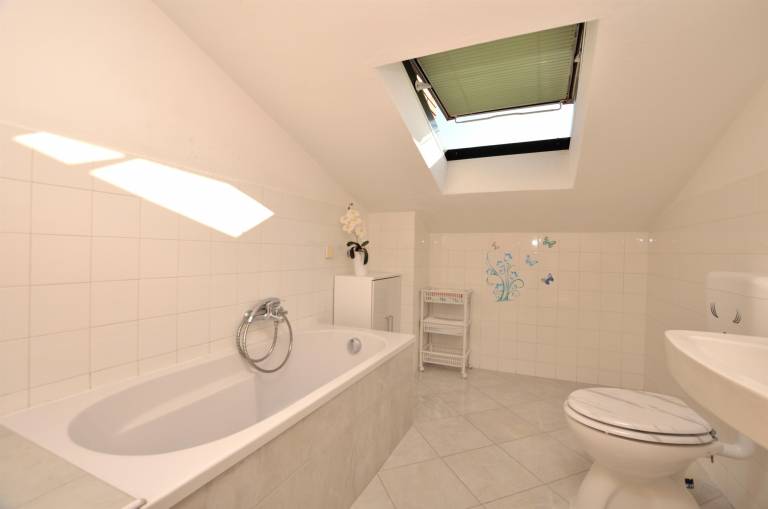 Holiday apartment with 2 rooms for 4 persons — photo 3