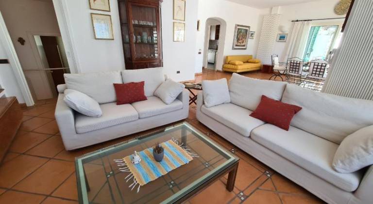 Villa with pool — photo 2