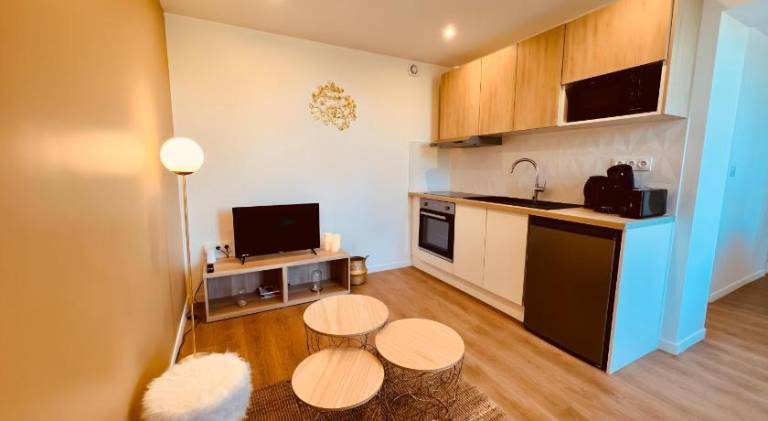 Holiday apartment with 2 rooms for 6 persons — photo 2