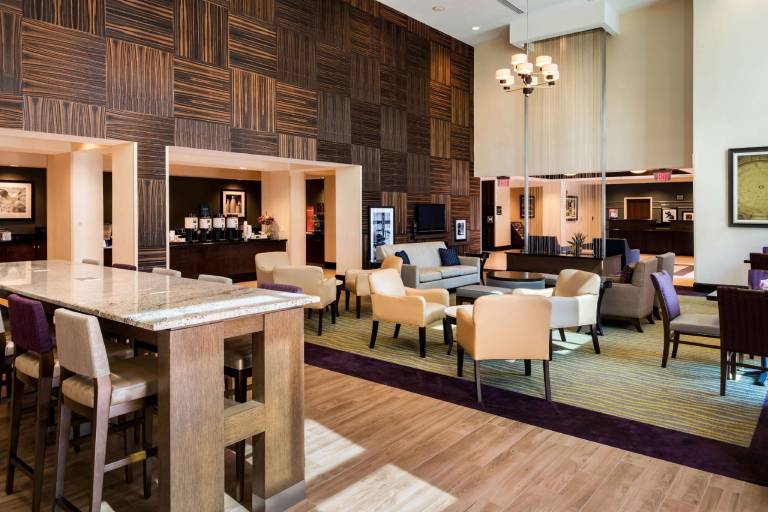 Hampton Inn & Suites National Harbor/Alexandria Area — photo 3