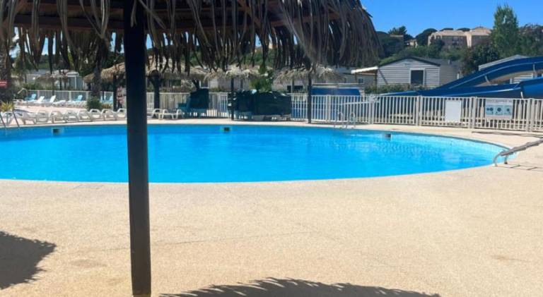 Rental apartment with yard, private pool & hot tub | Pets are welcome — photo 5