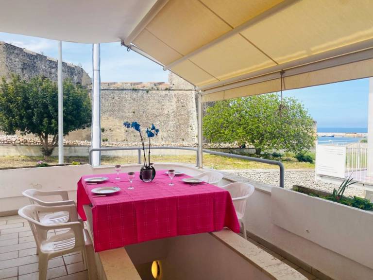 Rental apartment with patio | Sea view in Giurdignano