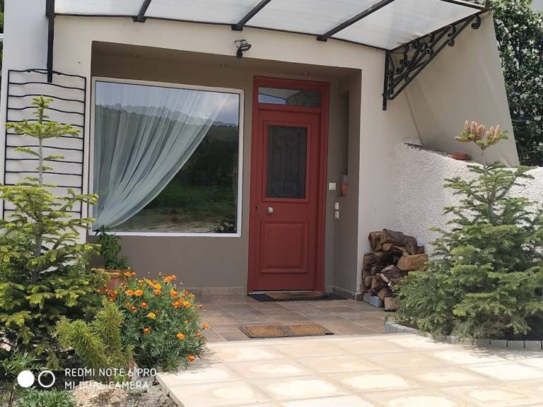 Rental apartment with 2 rooms for 4 persons — photo 2