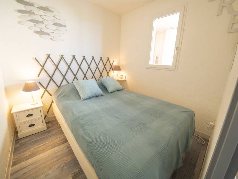 Holiday apartment with terrace & pool | Suitable for remote work — photo 4