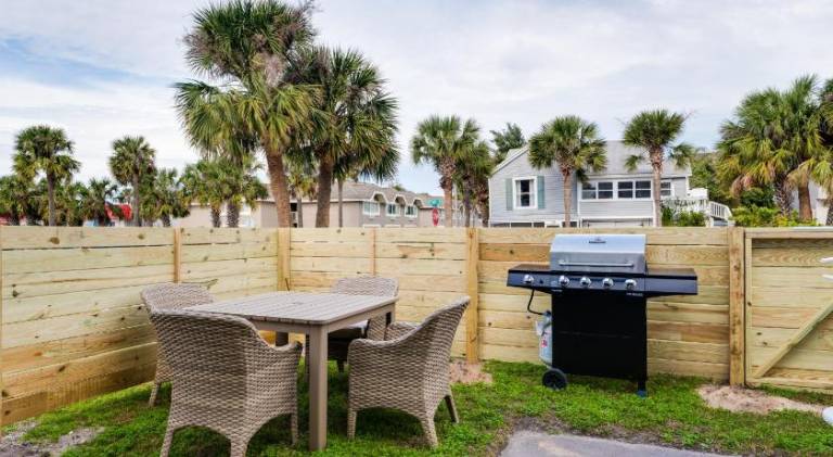 Be A Nomad Lovely 2br 1blk from the Ocean — photo 5