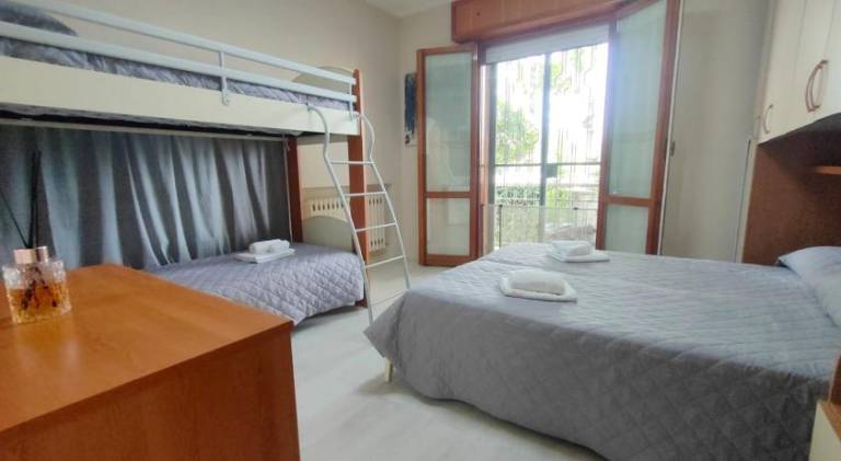 Rental apartment with 1 room for 5 persons in Rimini