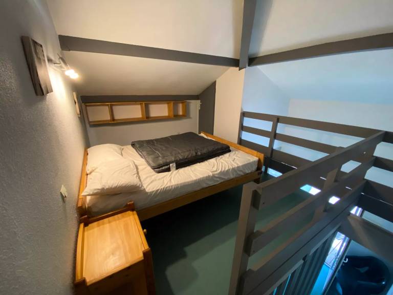 Rental apartment with heated pool — photo 5