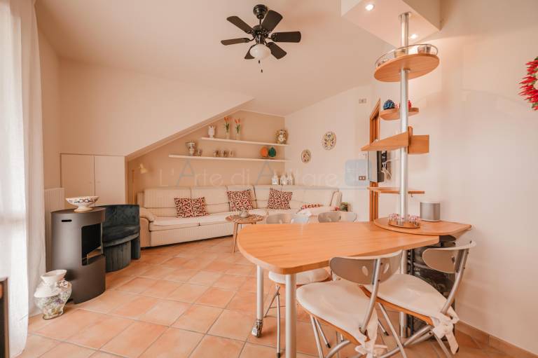 Children-friendly rental apartment with terrace, yard & pool | Garden view | Beach nearby | Dogs allowed — photo 5