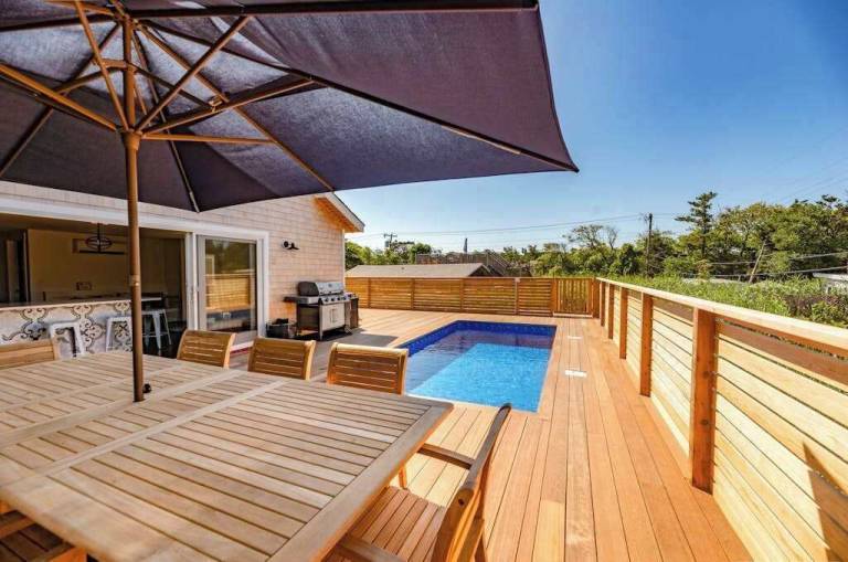 House Fire Island