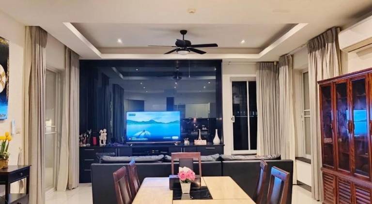 Villa with BBQ, terrace & private pool | Good for workation | Dogs allowed — photo 4
