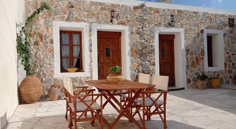 σπίτι Έμπωνας