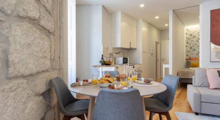 Host Wise - Enchanting Design Flat - Premium Location — photo 3