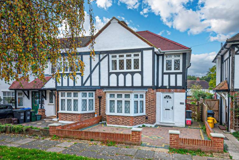 House  Sutton