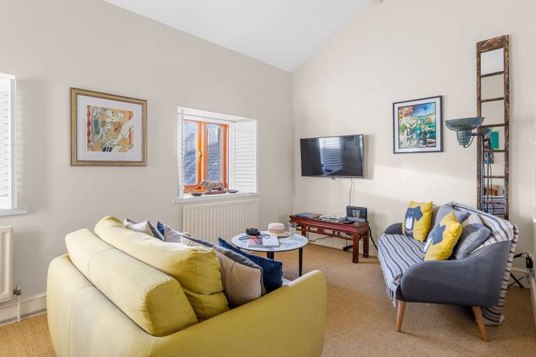 Shippon Cottage - Dittisham — photo 3