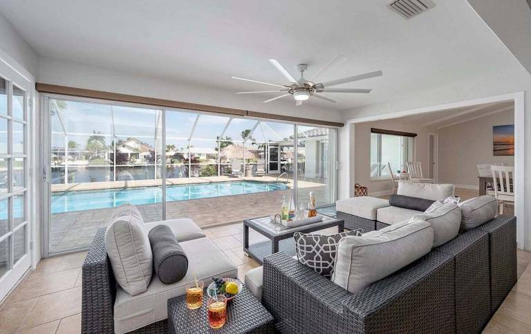 House Caloosahatchee