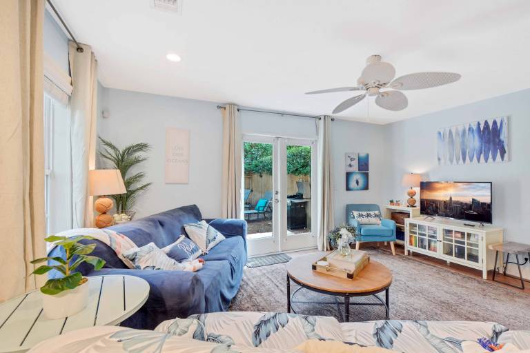 Sunny Dayz - 4 bedrooms 1122 & 1124 Park — photo 5