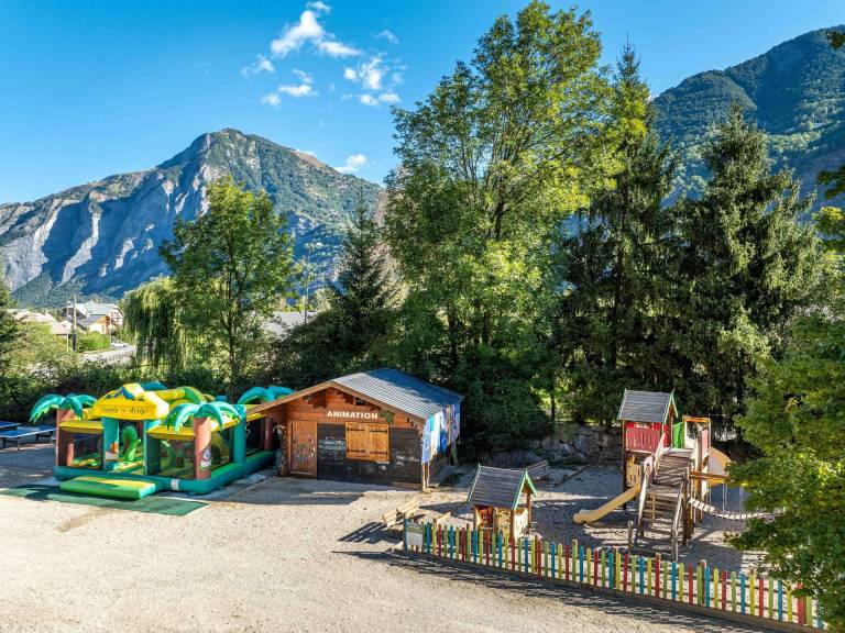 Caravan  La Grave