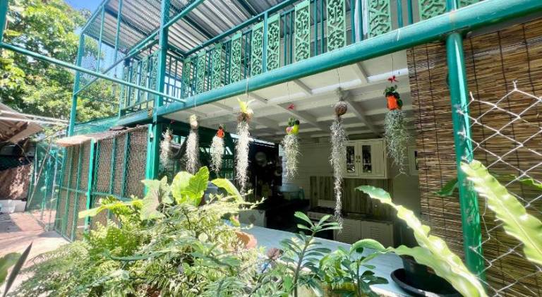Villa with terrace & hot tub — photo 4