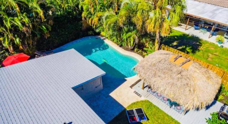 Villa with pool | Pets allowed — photo 3