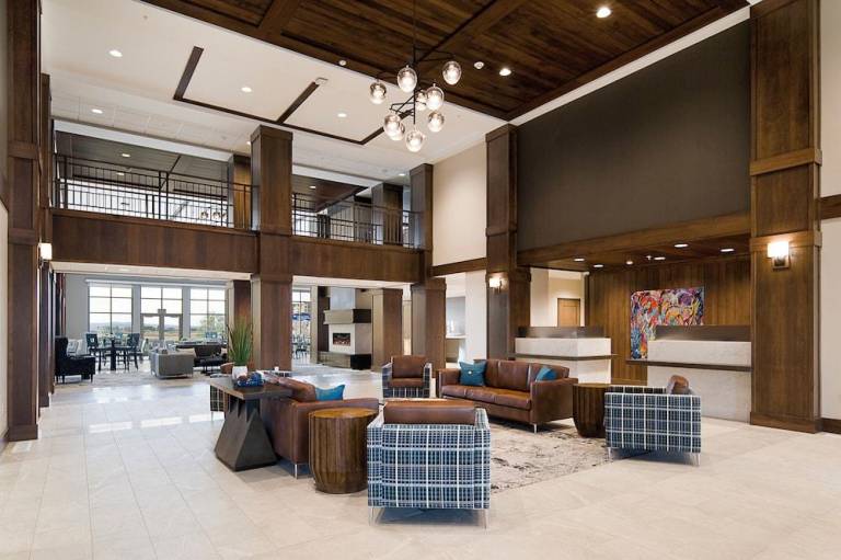 ClubHouse Hotel & Suites Rapid City — photo 5