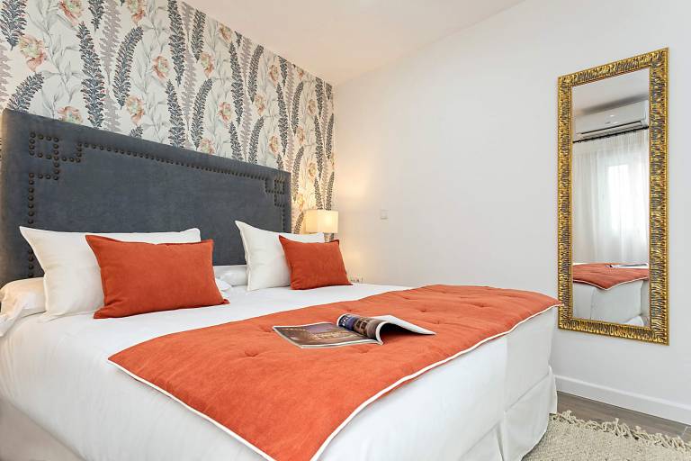 Bright Apartment in city center San Pablo Terrace