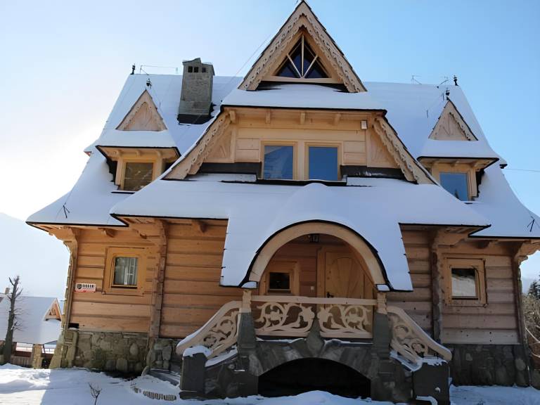 Villa with pool, jacuzzi & sauna | Pets are welcome in Koscielisko